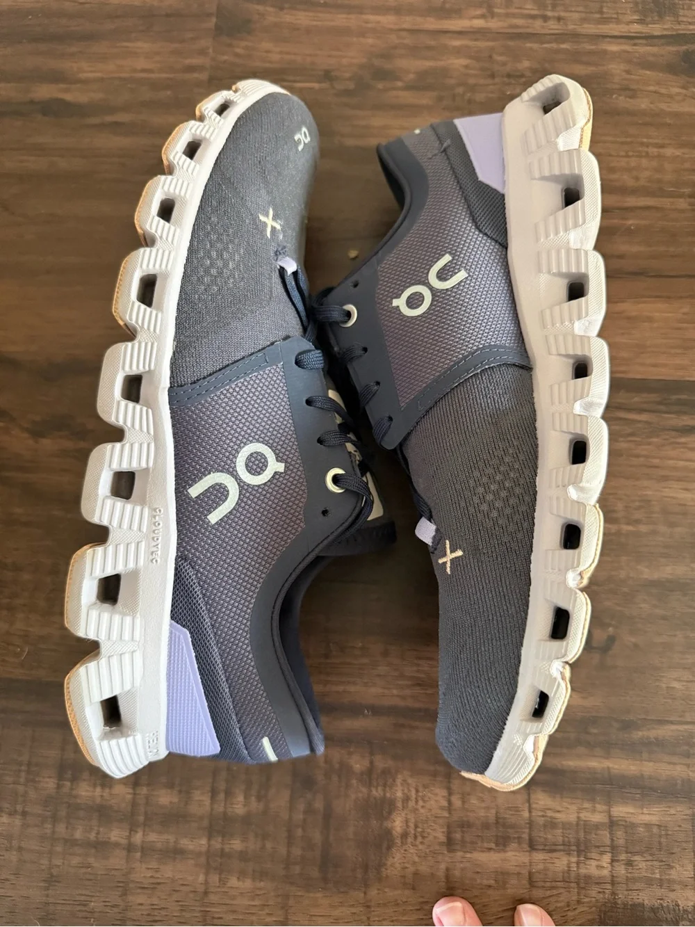 On Cloud X Women’s Shoes Size 8 1/2 Gray Purple